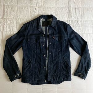 Levi’s commuter trucker jacket